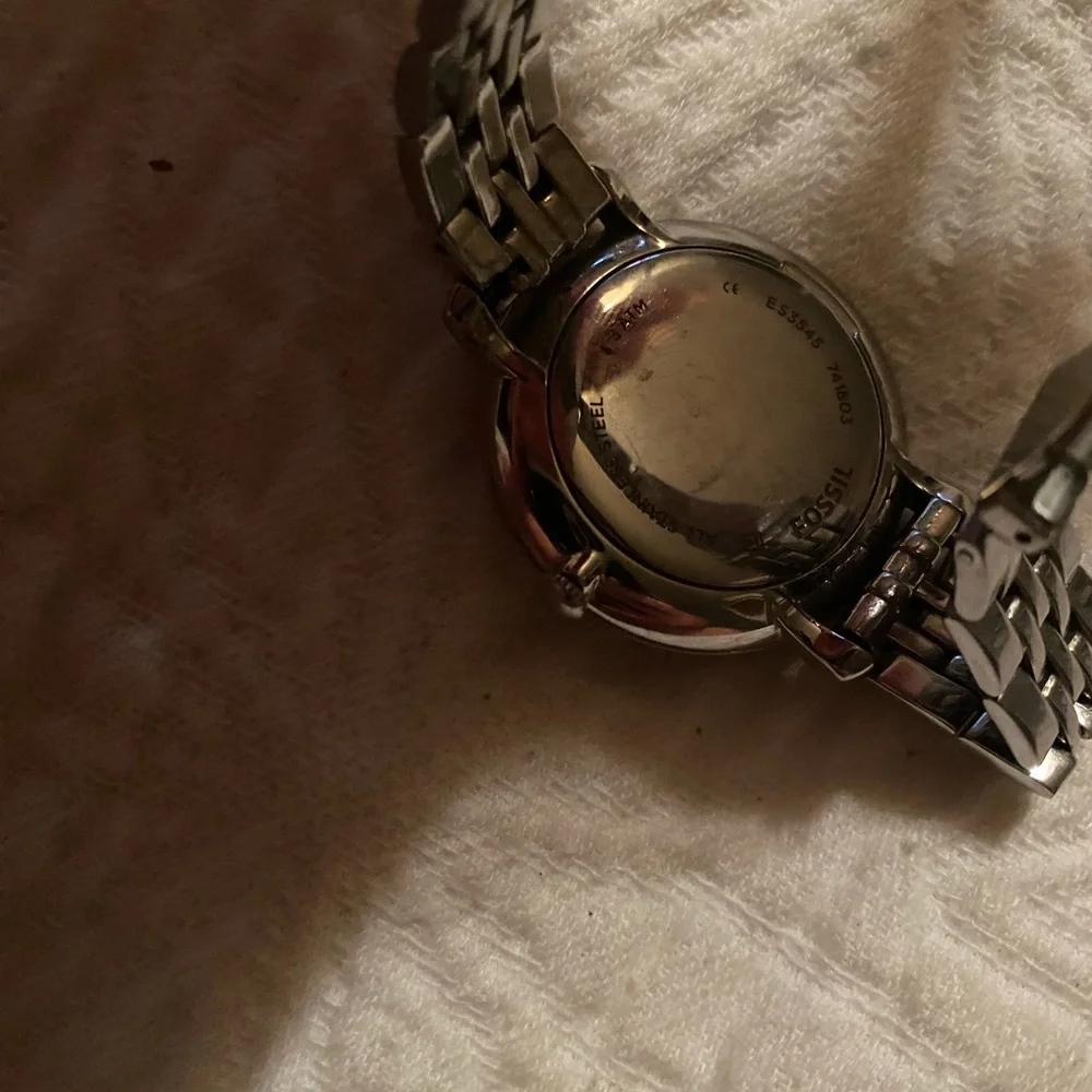Ladies fossil watch 5 for 35
